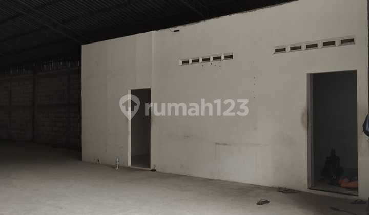 Affordable Flood-Free Strategic Warehouse 2