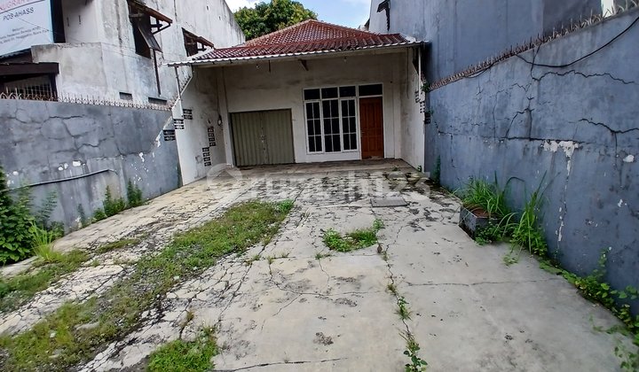 Sangat Strategis di Jalan Raya Besar Kota Semarang Bebas Banjir 1