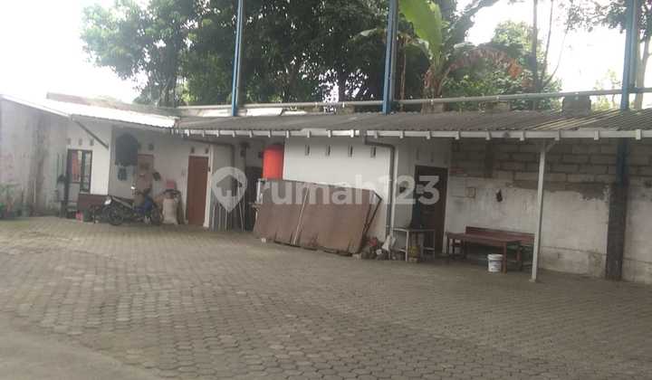 Affordable Warehouse by the Main Road, Flood-Free