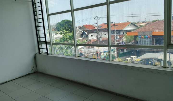 Shop House in the Center of Semarang City Near Tugu Muda Close to Paragon Mall