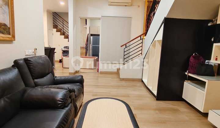 Turun Harga! Dijual Rumah Cluster Canary The Spring Gading Serpong Full Renovasi Semi Furnish