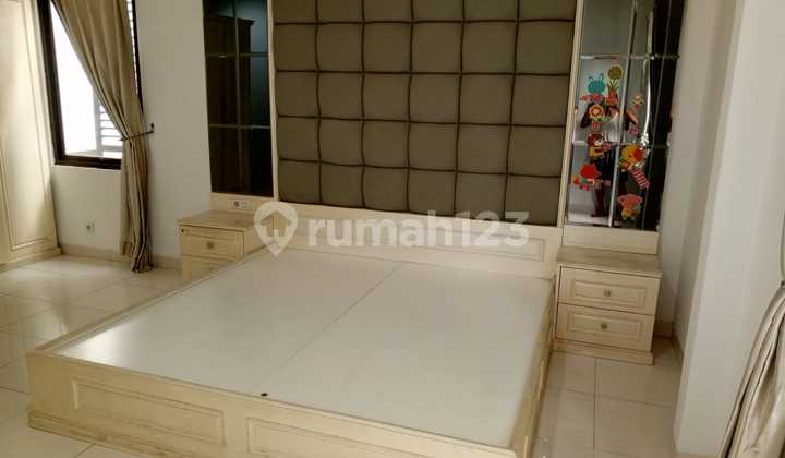 Whelford Greenwixh Park Cluster House, BSD City, Renovated, Ready to Occupy. 2