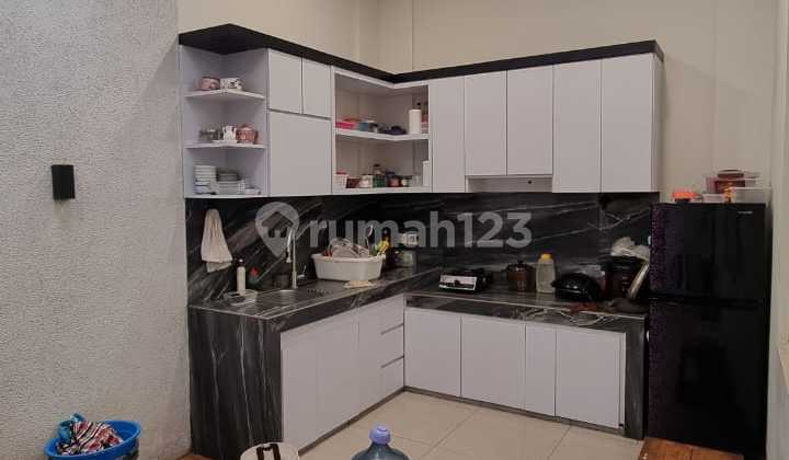 Volta Gading Serpong Cluster House, Renovated and Semi-Furnished.