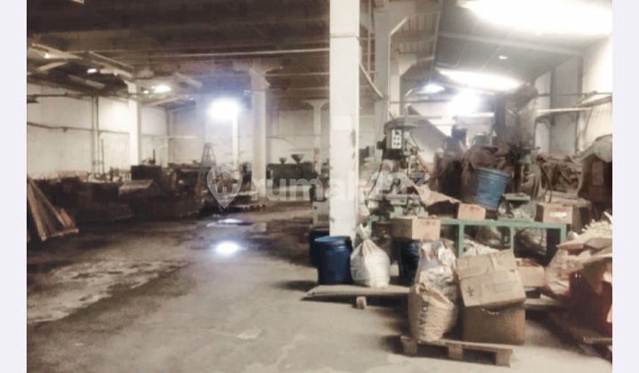 Ready-to-Use Warehouse in Kamal Muara