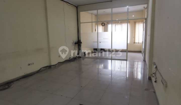 Ruko Muara Karang Pinggir Jalan Raya Ruko Muara Karang Pinggir Jalan Raya