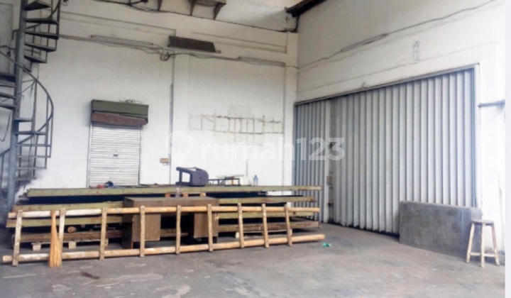 Gudang Kamal Muara Penjaringan Siap Pakai