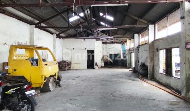 58.5 M Nego Sampai Deal! Gudang 0 Raya Kenjeran, Lt 5852, Lb 1000, Hitung Tanah! 58.5 M Nego Sampai Deal! Gudang 0 Raya Kenjeran, Lt 5852, Lb 1000, Hitung Tanah!