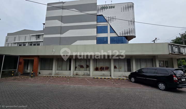 900M/Year Negotiable, Jemursari 0 Main Road, Strategic Location, High Traffic, Suitable for Offices