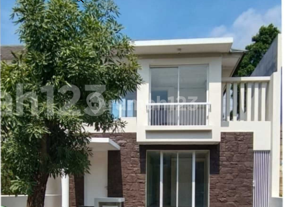 Dijual Rumah Siap Huni Wiyung Selangkah Ke Pakuwon Mall Dijual Rumah Siap Huni Wiyung Selangkah Ke Pakuwon Mall