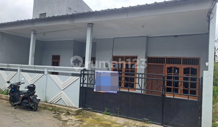 Dijual Rumah di Tua di Poris, Tangerang 11X11