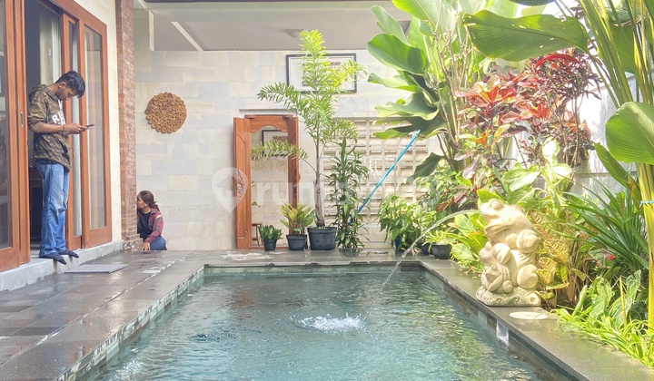 Villa For Rent Daily/Monthly/Yearly - Villa Krisna - Padonan