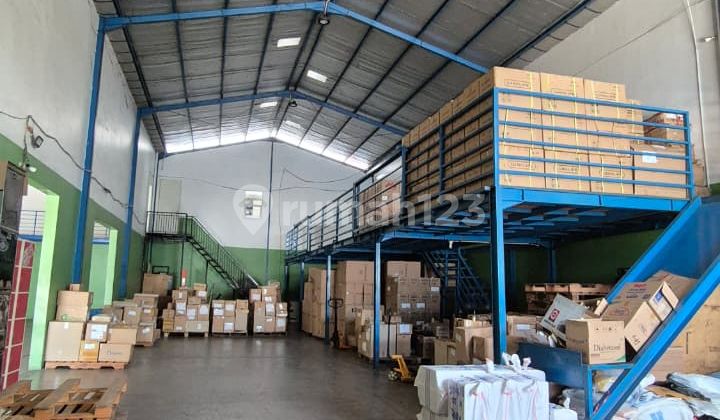 Dijual Gudang Siap Pakai di Komplek Pergudangan Central Cakung, Jakarta Timur