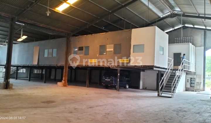 Ready-to-Occupy Warehouse in Neglasari Batu Ceper Tangerang