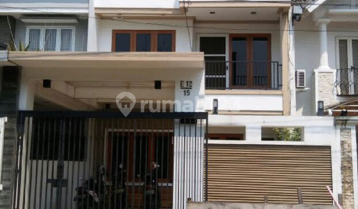 Rumah Taman Palem Lestari Bgn 2 Lantai Siap Huni dan Terawat 1