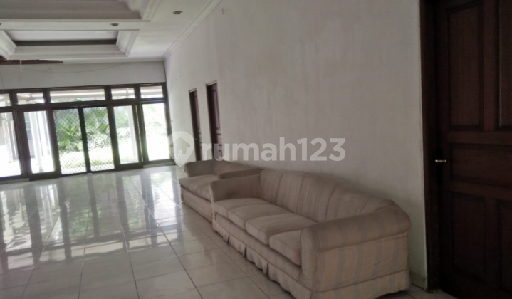 Dijual Rmh Tua Mangga Besar 2