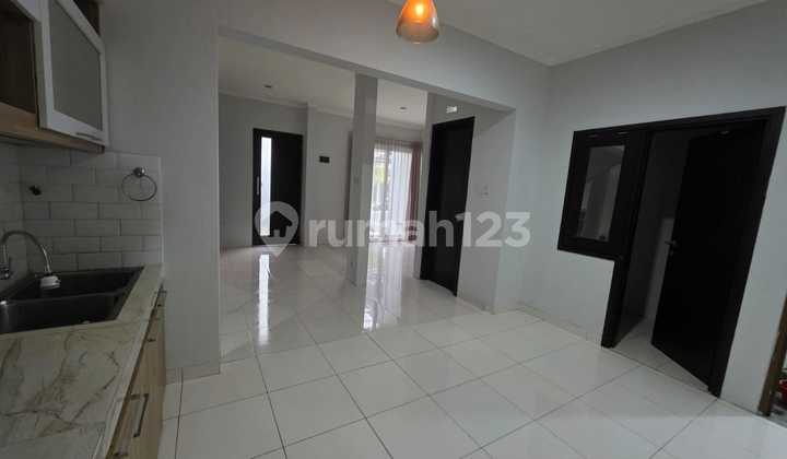 Rumah Minimalis di Graha Raya Bintaro Cluster Viola Tangerang Selatan 2