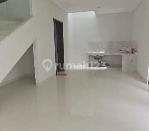 For Sale – 2-Story House Summarecon Bandung (Emily Cluster) 2