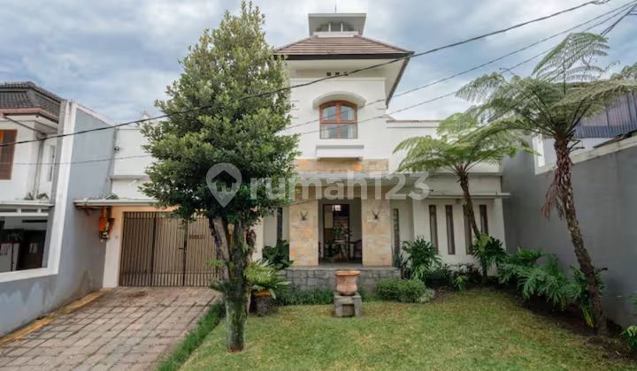 Rumah Mewah 3 Lantai Interior Premium - Sukaraja Gunung Batu, Pasteur Cicendo