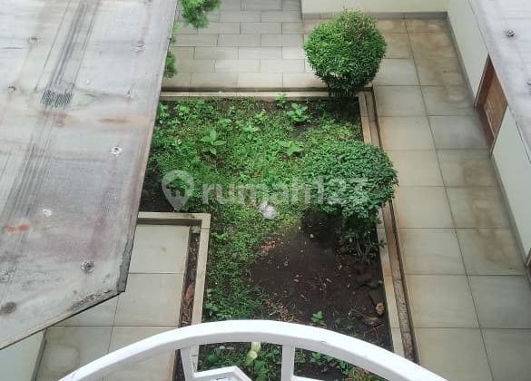 Jual Rumah Siap Huni Di Komplek Dakota - Sayap Pasteur, Bandung