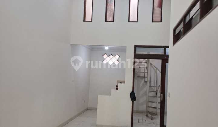Dijual Rumah Siap Huni – Taman Kopo Indah 3 (tki 3), Bandung 2