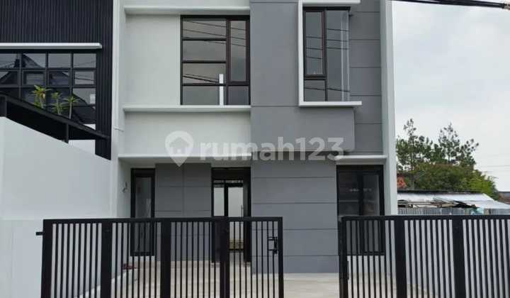 Ready-to-Live Minimalist New House Near Cihanjuang City Hall - North Cimahi Ready-to-Live Minimalist New House Near Cihanjuang City Hall - North Cimahi