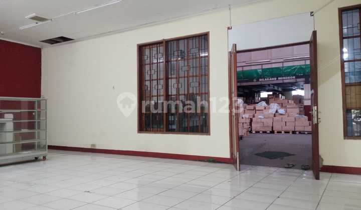 For Sale House & Warehouse – Cisaranten, Bandung