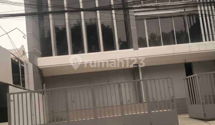 Disewakan Ruko Strategis - Kebon Kawung Bandung Disewakan Ruko Strategis - Kebon Kawung Bandung