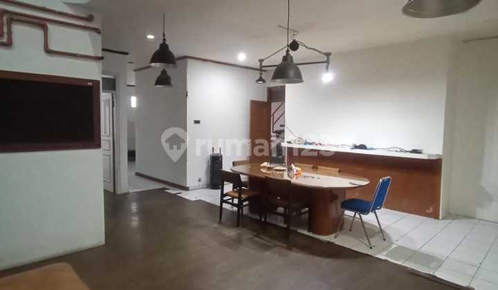 Dijual Rumah 3 Lantai – Lingkar Selatan, Bandung 2