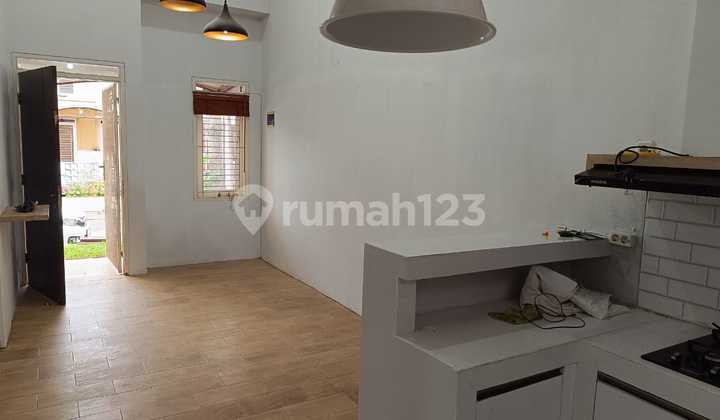 Disewakan Rumah - Kota Baru Parahyangan 2