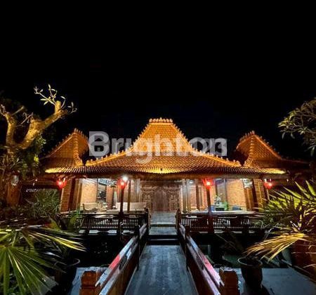 Beautiful Joglo House in Cigombong