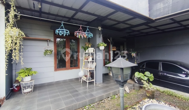 Di Jual Rumah Hoek di Kemang Regency Bogor 2