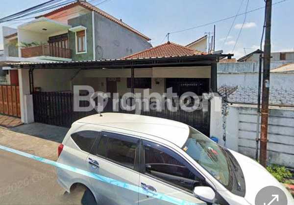 RUMAH FURNISHED SIAP HUNI DI TENGAH KOTA MALANG