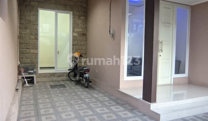 Di Jual Rumah Bagus 2 Lantai Siap Huni Di Kuwukan Surabaya Barat Lokasi Dekat G Walk Citraland 2