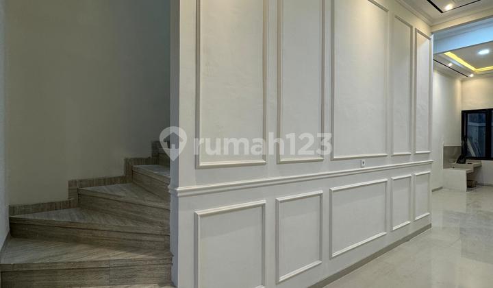 Rumah Baru Bagus Siap Huni Wonorejo 15 Menit Bandara Juanda