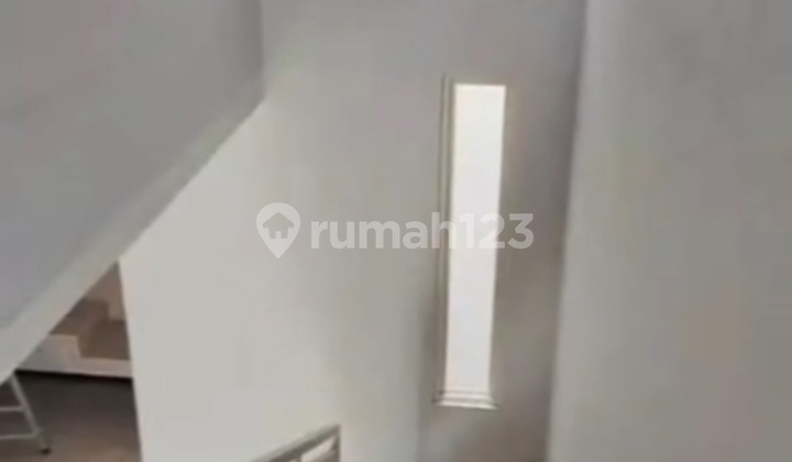 Jual Cepat Rumah Siap Huni 2 Lantai Lokasi Pusat Surabaya Jemur Andayani 2