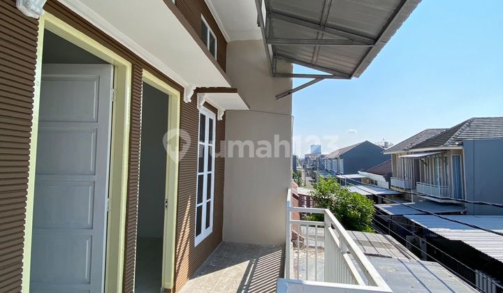 Affordable 2-Story House in Mulyosari Surabaya, Eligible for KPR 2