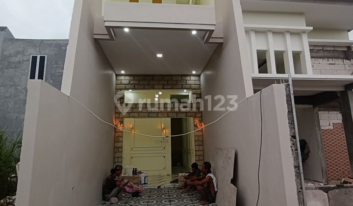 Rumah Modern Minimalis Siap Huni Pakal Benowo