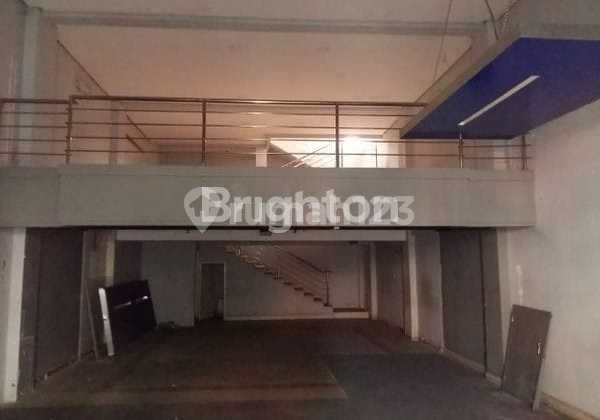 Shop House on Jl. Pb Sudirman Mojokerto 2