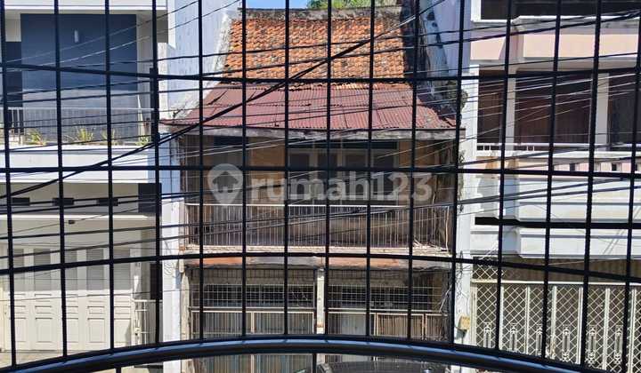 Shop House Chinatown Office Ready to Use Under 50 Million 2