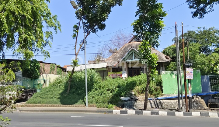West Semarang House, Strategic Main Road, Near Kalibanteng 1