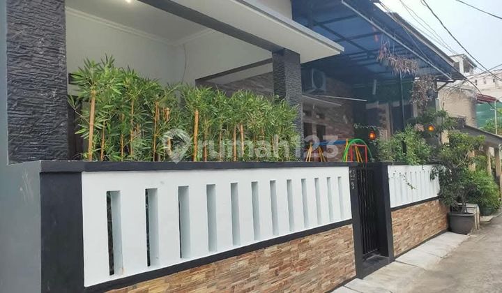 For Sale Affordable Luxurious House SHM Flood-Free Pamulang Indah Unpam Tangsel 2