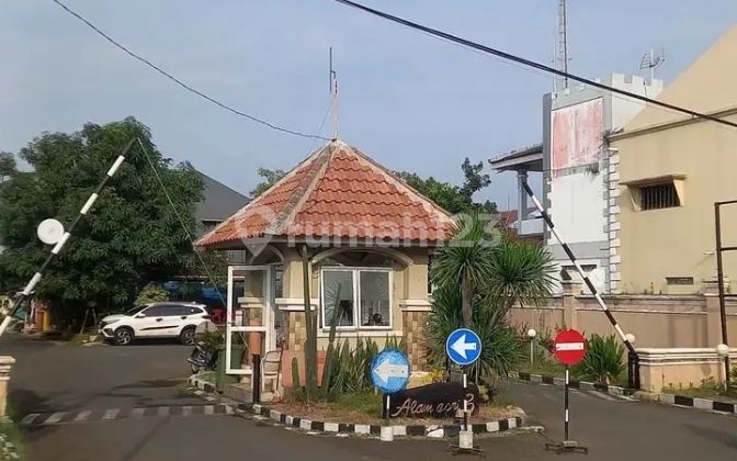 For Sale Cheap House SHM Flood-Free Villa Dago Pamulang