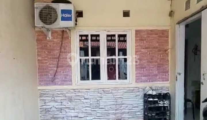 For Sale, Luxury House with SHM, Cheap, Flood-Free, in Limo Cinere Depok Complex 2