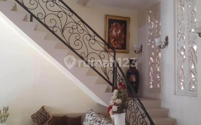 For Sale 2-Story Luxury House Flood-Free Karang Tengah Permai Housing Tangerang 2