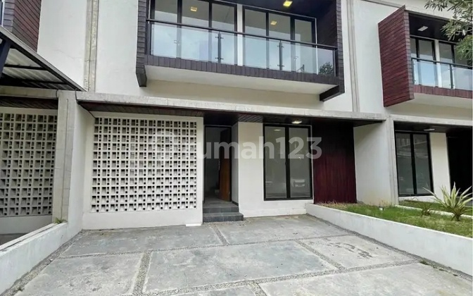 Di Jual Rumah Mewah SHM Murah Bebas Banjir di Komplek Cilodong Depok Di Jual Rumah Mewah SHM Murah Bebas Banjir di Komplek Cilodong Depok