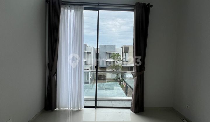 Di Sewakan Rumah Mewah Bebas Banjir Lokasi Bradnew Home Kebayoran Residence Bintaro Sektor 9 Tangsel 2