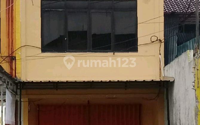 For Rent 3-Story Shop House, Strategic Location on Jombang Ciledug Main Road, Tangsel. 1