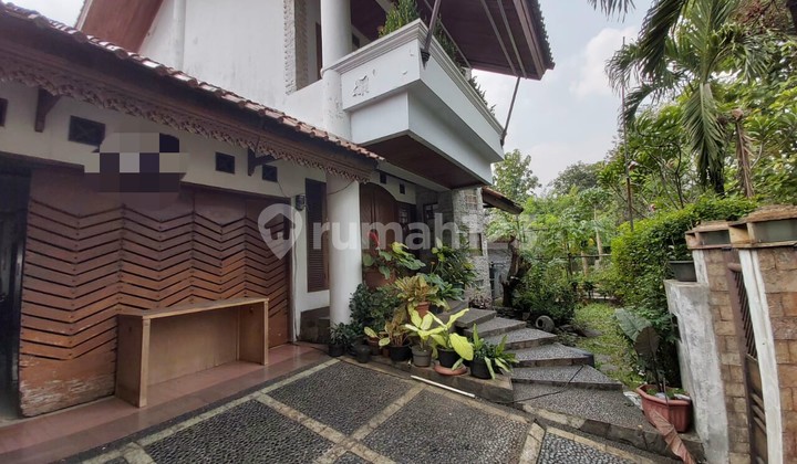 For Sale 3-Story House with SHM, Flood-Free, Bukit Mas Rempoa Housing, Pesangrahan, South Jakarta 2