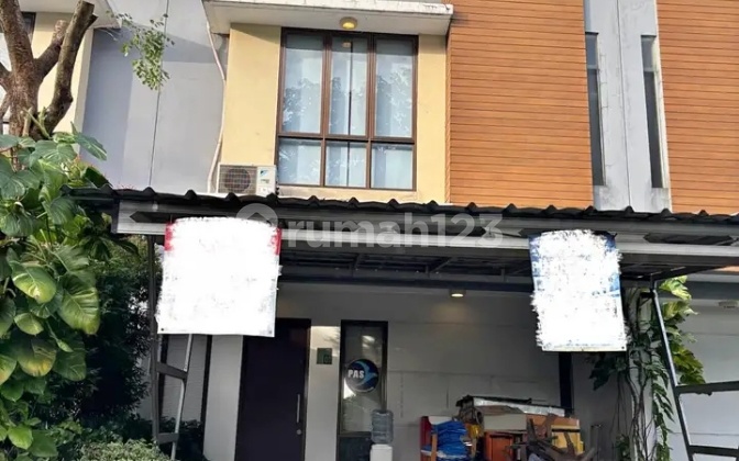 For Sale 2-Story House Flood-Free Cluster Calista 2 Graha Raya Tangsel For Sale 2-Story House Flood-Free Cluster Calista 2 Graha Raya Tangsel