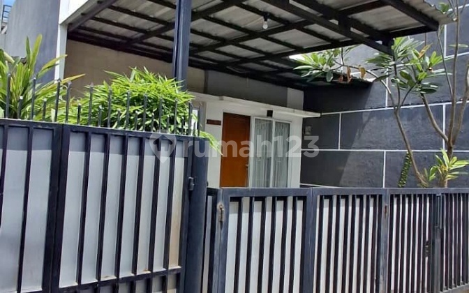 For Sale 2-Story House with SHM Flood-Free on Jl Jabal Mina, Islamic Village, Kelapa Dua, Behind Sumarecon BSD For Sale 2-Story House with SHM Flood-Free on Jl Jabal Mina, Islamic Village, Kelapa Dua, Behind Sumarecon BSD